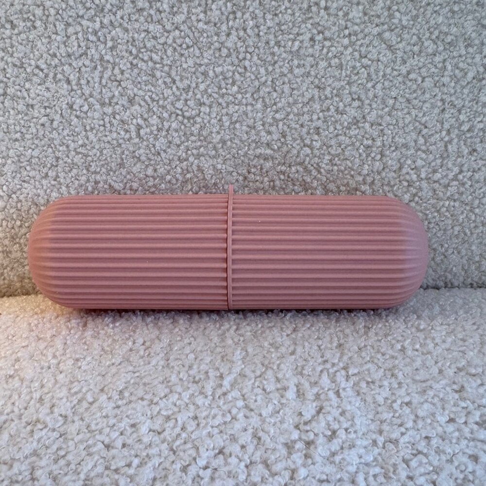 Portable Travel Toothbrush Case - Pink